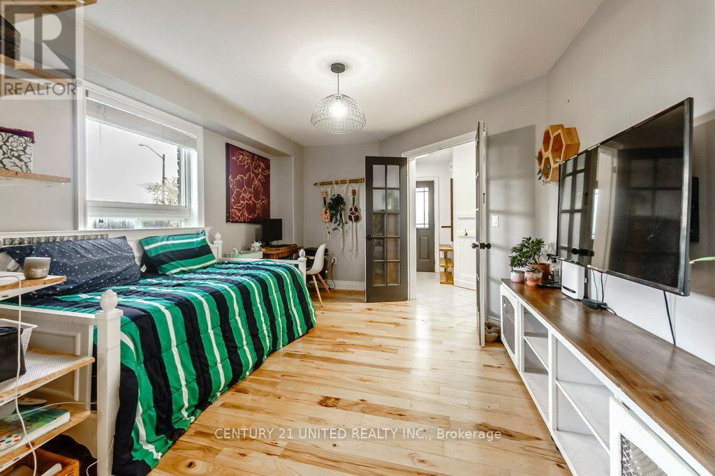 810 Hargrove Trail, Peterborough (Ashburnham Ward 4), Ontario  K9L 0B6 - Photo 17 - X12457265