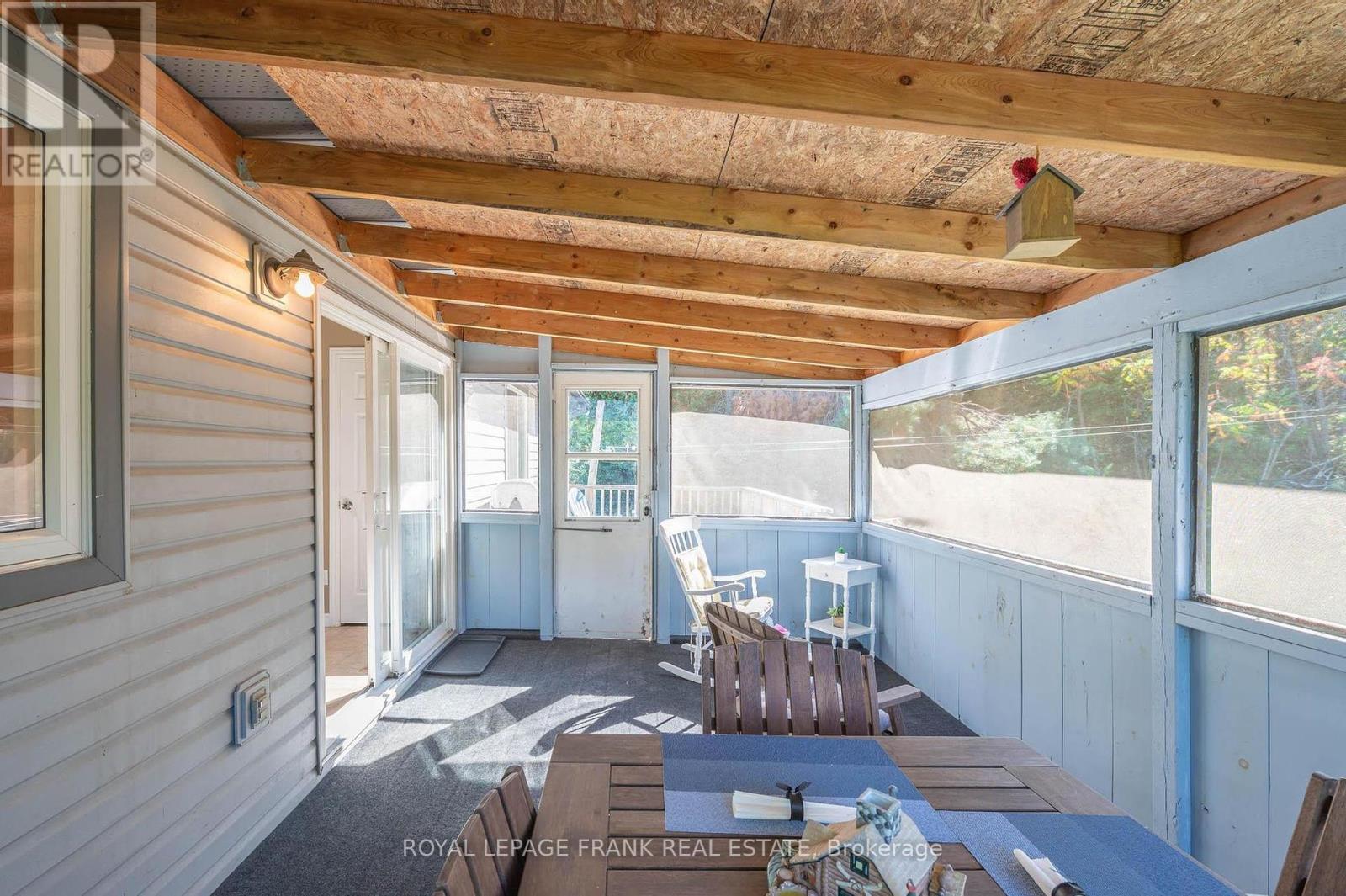 124 Sumcot Drive, Trent Lakes, Ontario  K0L 1J0 - Photo 13 - X12457341