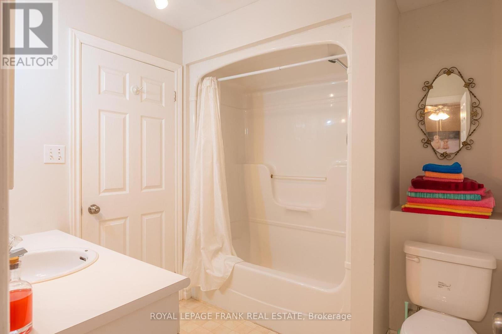 124 Sumcot Drive, Trent Lakes, Ontario  K0L 1J0 - Photo 16 - X12457341