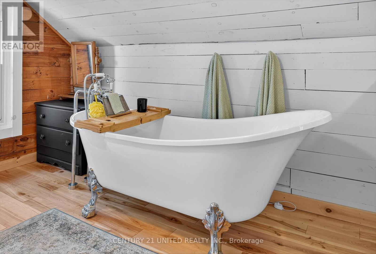 470 Rogers Street, Peterborough (Ashburnham Ward 4), Ontario  K9H 1W9 - Photo 24 - X12457496