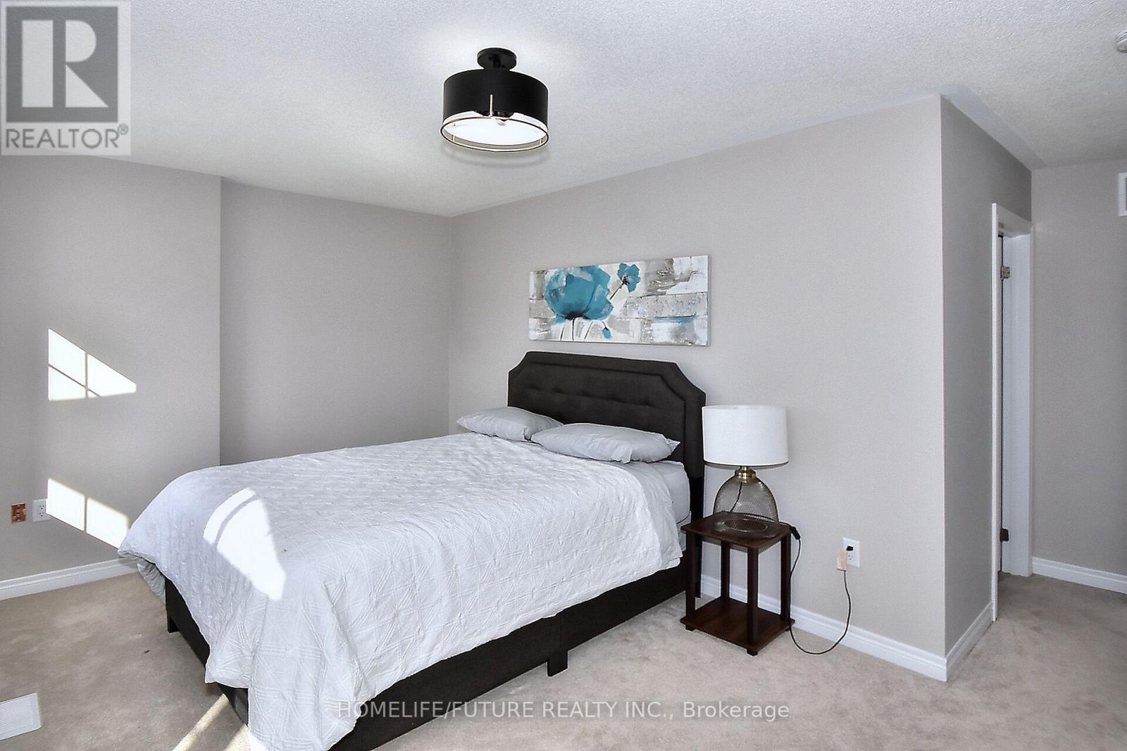 656 Lemay Grove, Peterborough (Monaghan Ward 2), Ontario  K9K 0H8 - Photo 28 - X12457582