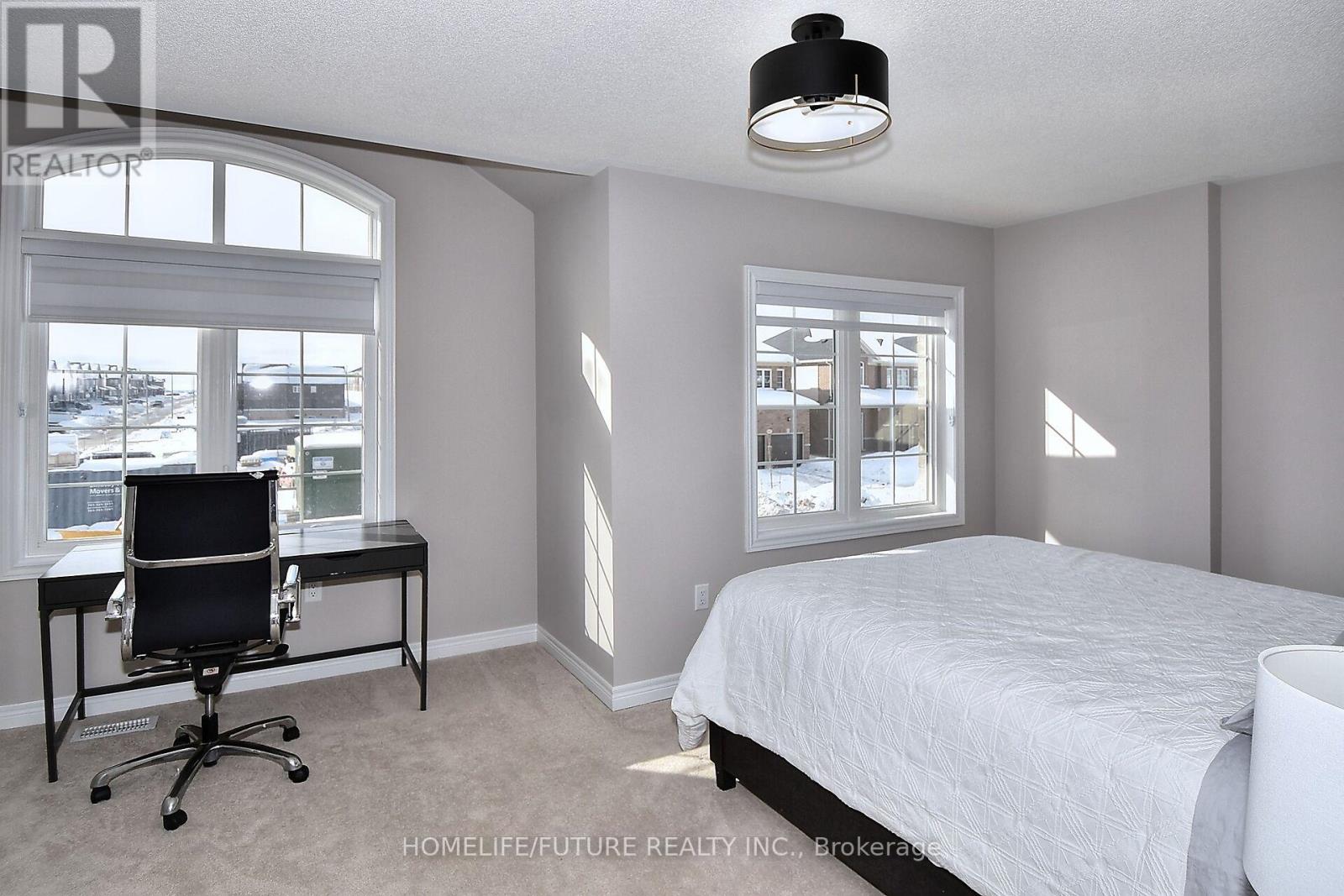656 Lemay Grove, Peterborough (Monaghan Ward 2), Ontario  K9K 0H8 - Photo 29 - X12457582