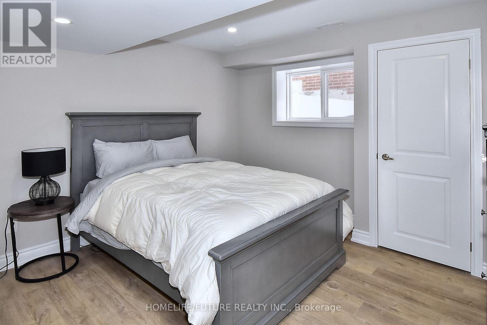 656 Lemay Grove, Peterborough (Monaghan Ward 2), Ontario  K9K 0H8 - Photo 39 - X12457582