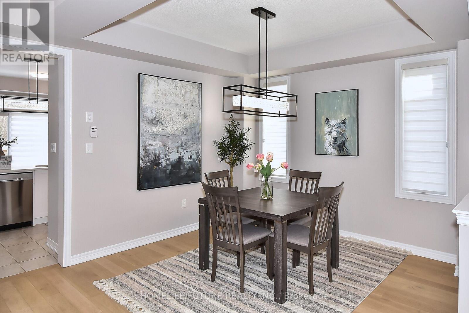 656 Lemay Grove, Peterborough (Monaghan Ward 2), Ontario  K9K 0H8 - Photo 5 - X12457582