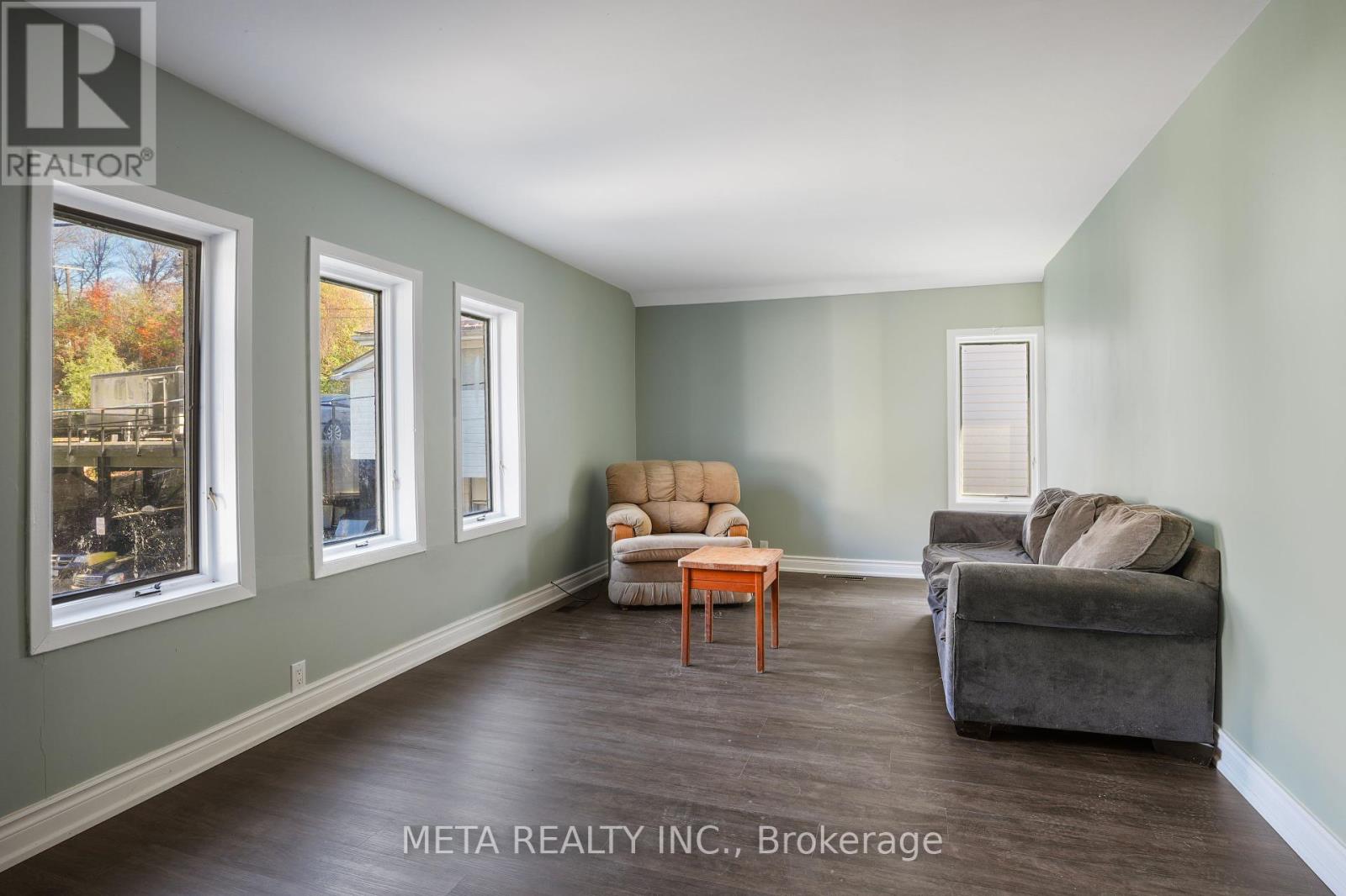 3 Hastings Street N, Bancroft (Bancroft Ward), Ontario  K0L 1C0 - Photo 41 - X12457971