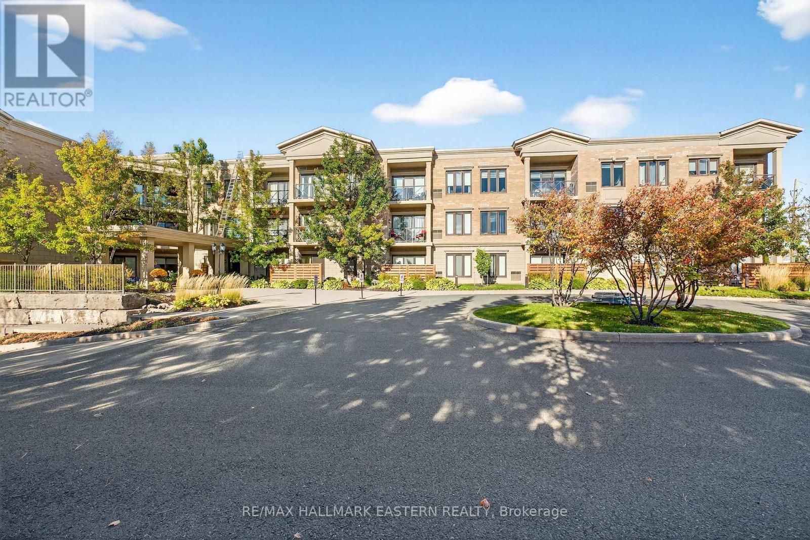 Ph06 - 869 Clonsilla Avenue, Peterborough (Otonabee Ward 1), Ontario  K9J 0B7 - Photo 2 - X12458147