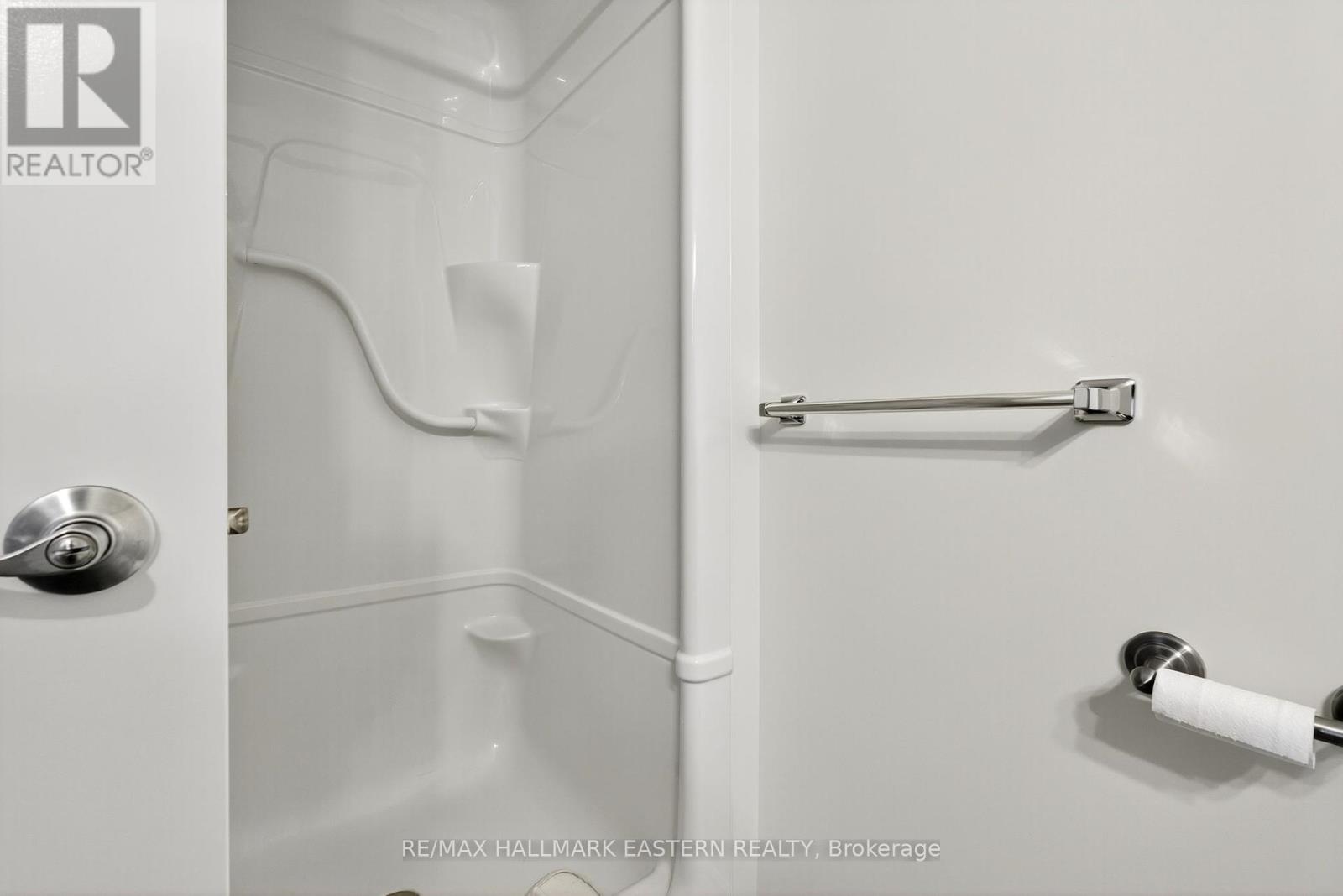 Ph06 - 869 Clonsilla Avenue, Peterborough (Otonabee Ward 1), Ontario  K9J 0B7 - Photo 36 - X12458147