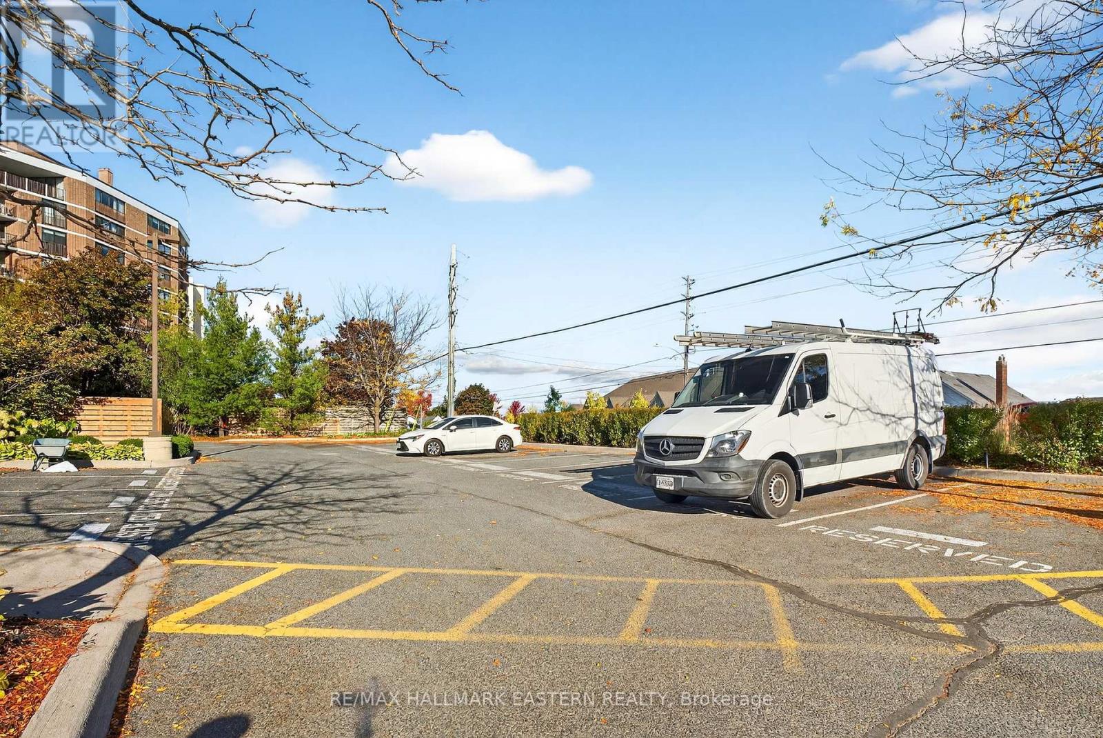 Ph06 - 869 Clonsilla Avenue, Peterborough (Otonabee Ward 1), Ontario  K9J 0B7 - Photo 42 - X12458147