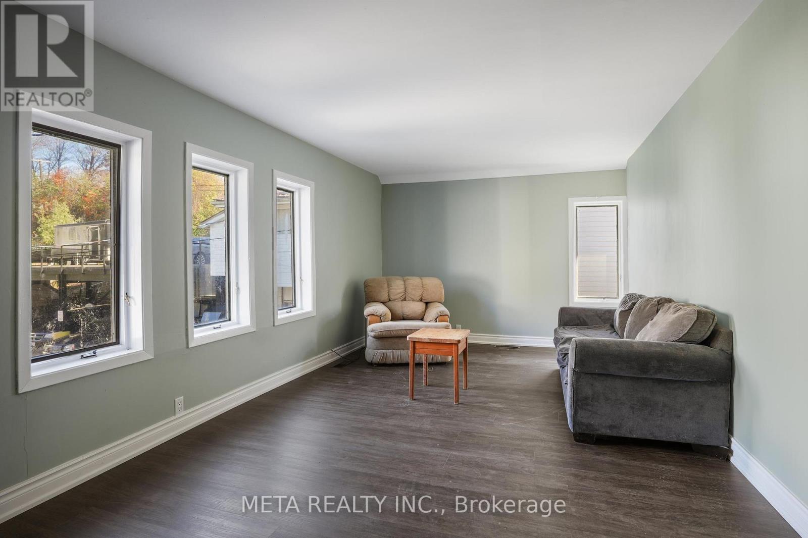 3 Hastings Street N, Bancroft (Bancroft Ward), Ontario  K0L 1C0 - Photo 3 - X12458734