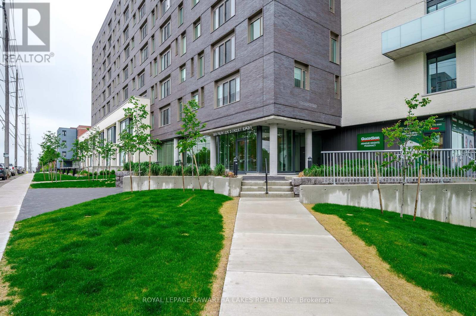 404 - 195 Hunter Street E, Peterborough East (Central), Ontario  K9H 1G9 - Photo 1 - X12458751