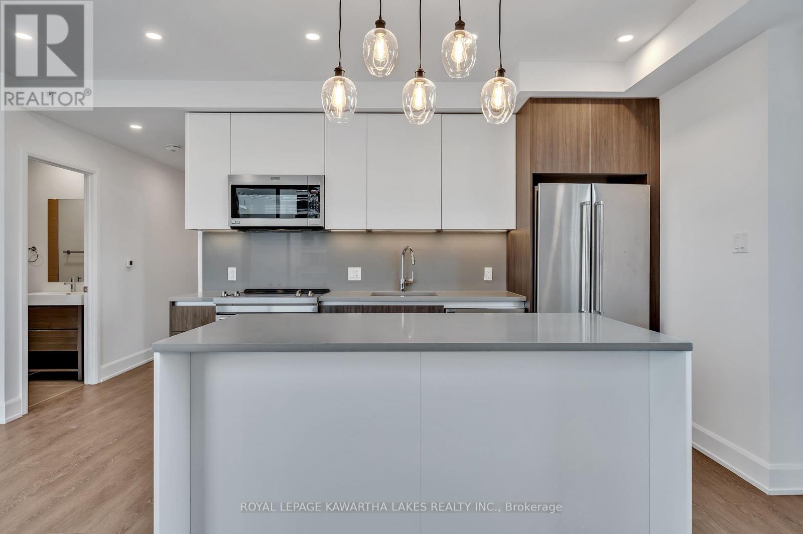 404 - 195 Hunter Street E, Peterborough East (Central), Ontario  K9H 1G9 - Photo 10 - X12458751