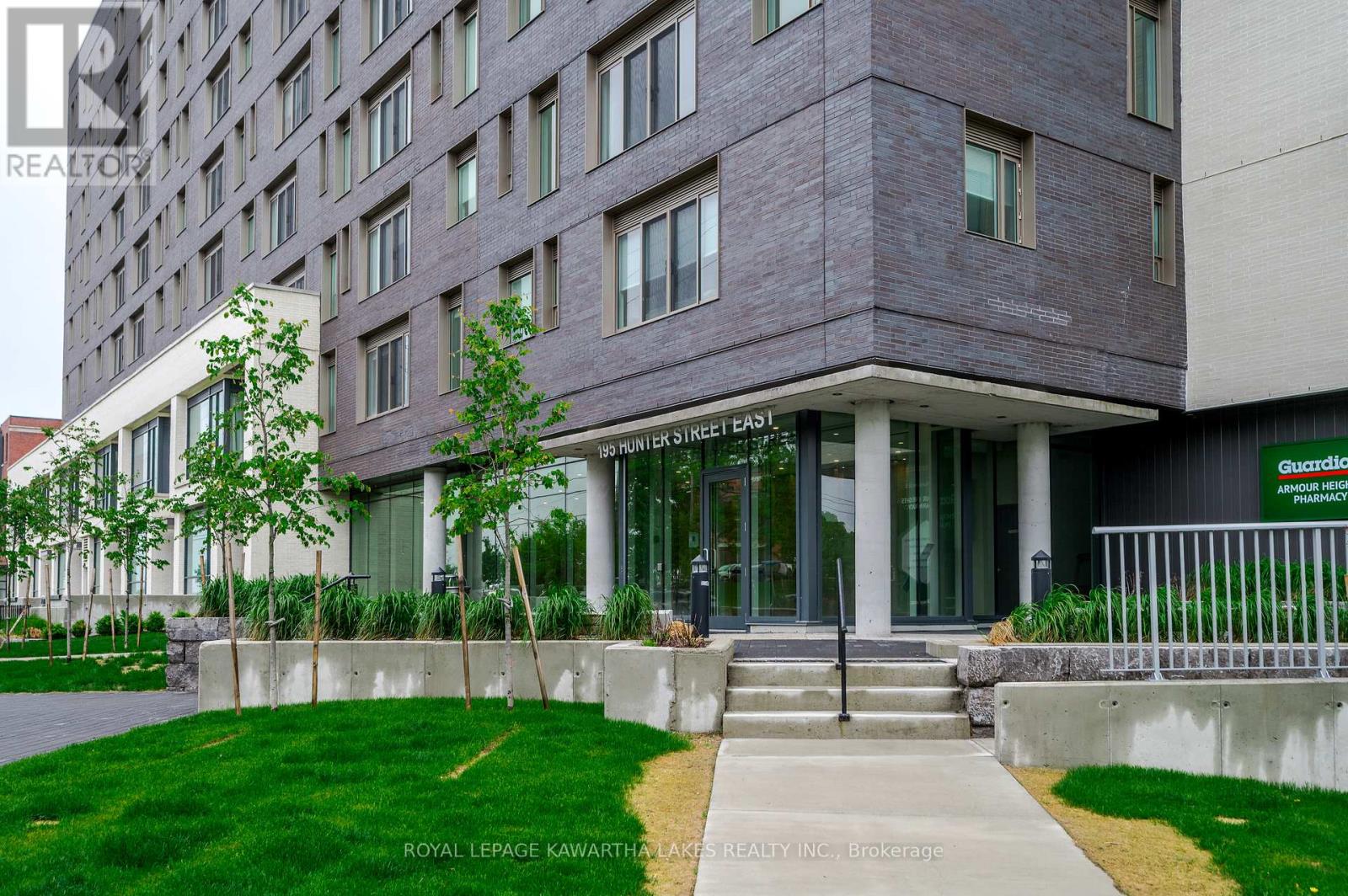 404 - 195 Hunter Street E, Peterborough East (Central), Ontario  K9H 1G9 - Photo 2 - X12458751