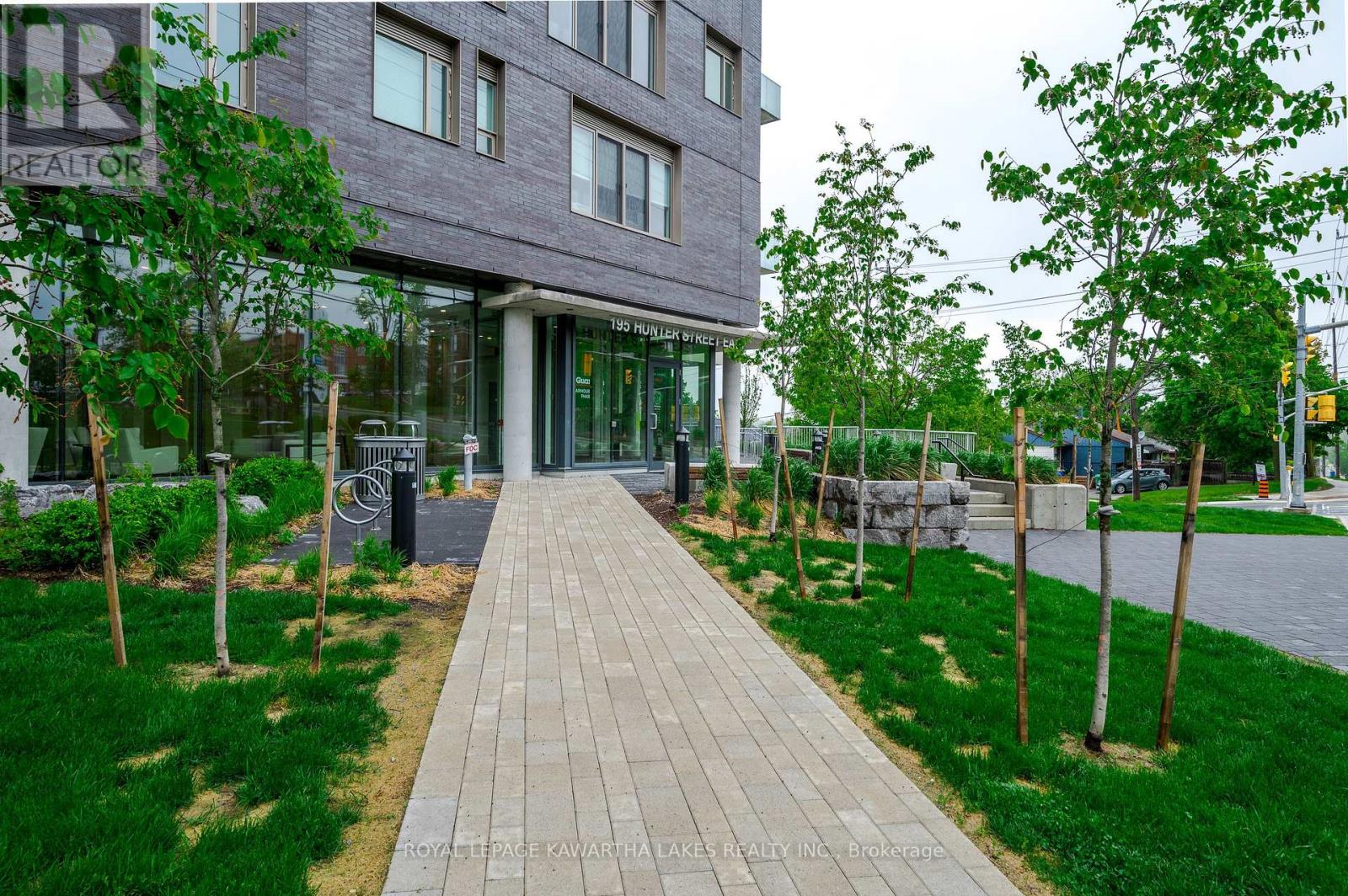 404 - 195 Hunter Street E, Peterborough East (Central), Ontario  K9H 1G9 - Photo 3 - X12458751