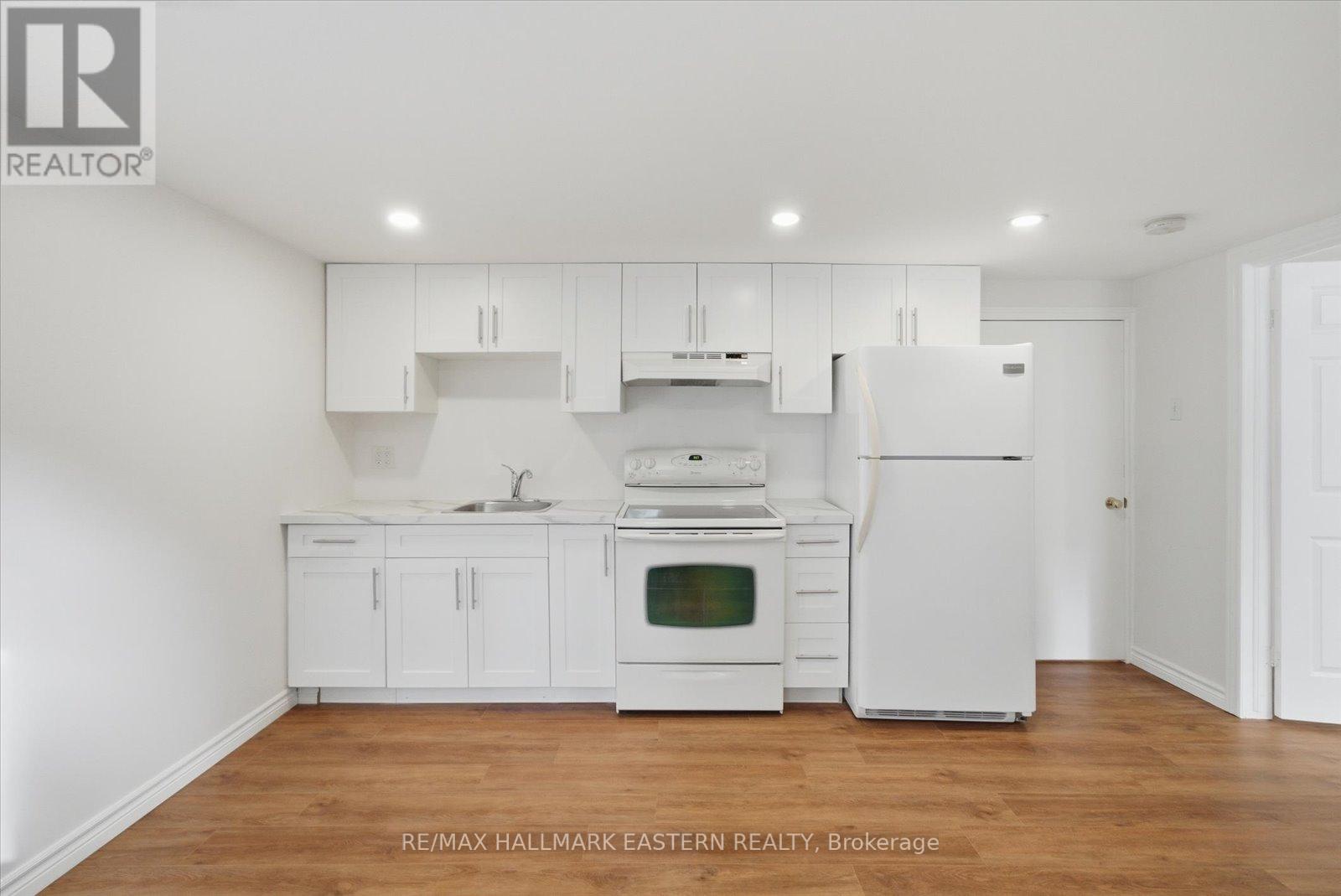 19-A & 19-1 Beechwood Drive, Peterborough (Monaghan Ward 2), Ontario  K9J 1M2 - Photo 26 - X12459630