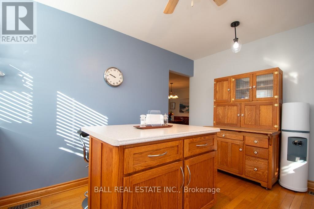 70 Caroline Street, Selwyn, Ontario  K0L 2H0 - Photo 15 - X12459777