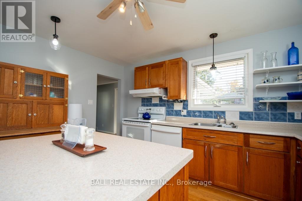 70 Caroline Street, Selwyn, Ontario  K0L 2H0 - Photo 16 - X12459777