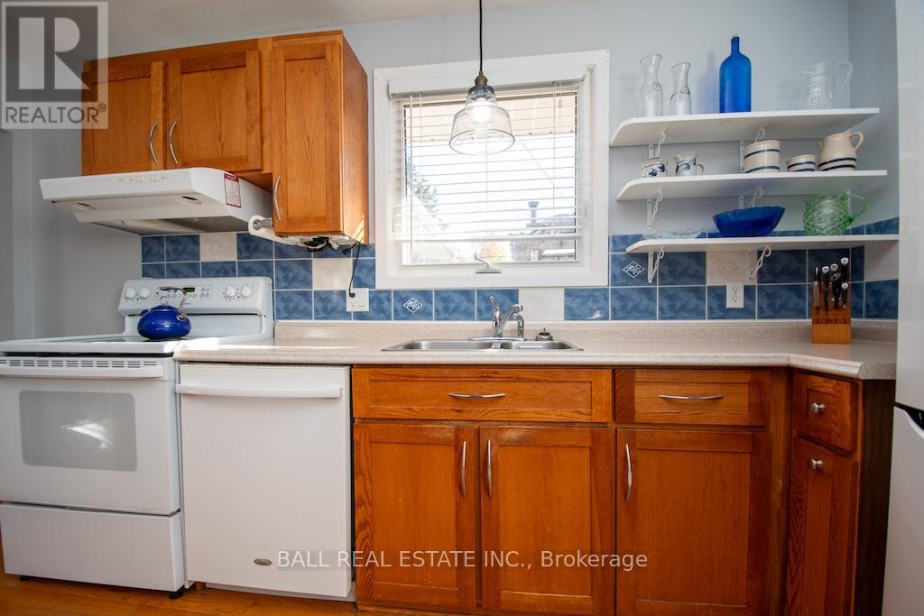 70 Caroline Street, Selwyn, Ontario  K0L 2H0 - Photo 17 - X12459777