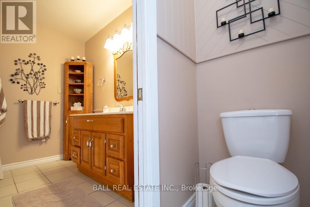 70 Caroline Street, Selwyn, Ontario  K0L 2H0 - Photo 33 - X12459777