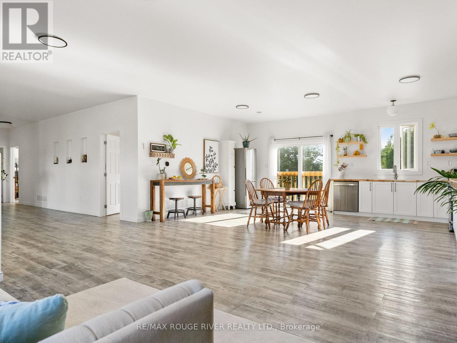 1176 Ixl Road, Trent Hills, Ontario  K0L 1L0 - Photo 8 - X12460121