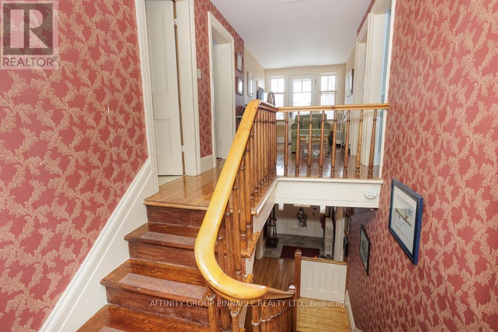 22 Francis Street, Kawartha Lakes (Lindsay), Ontario  K9V 3R6 - Photo 19 - X12460238