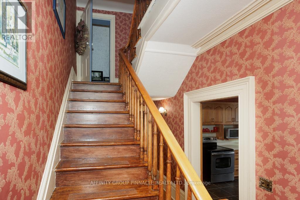 22 Francis Street, Kawartha Lakes (Lindsay), Ontario  K9V 3R6 - Photo 20 - X12460238