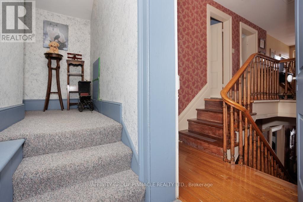 22 Francis Street, Kawartha Lakes (Lindsay), Ontario  K9V 3R6 - Photo 33 - X12460238