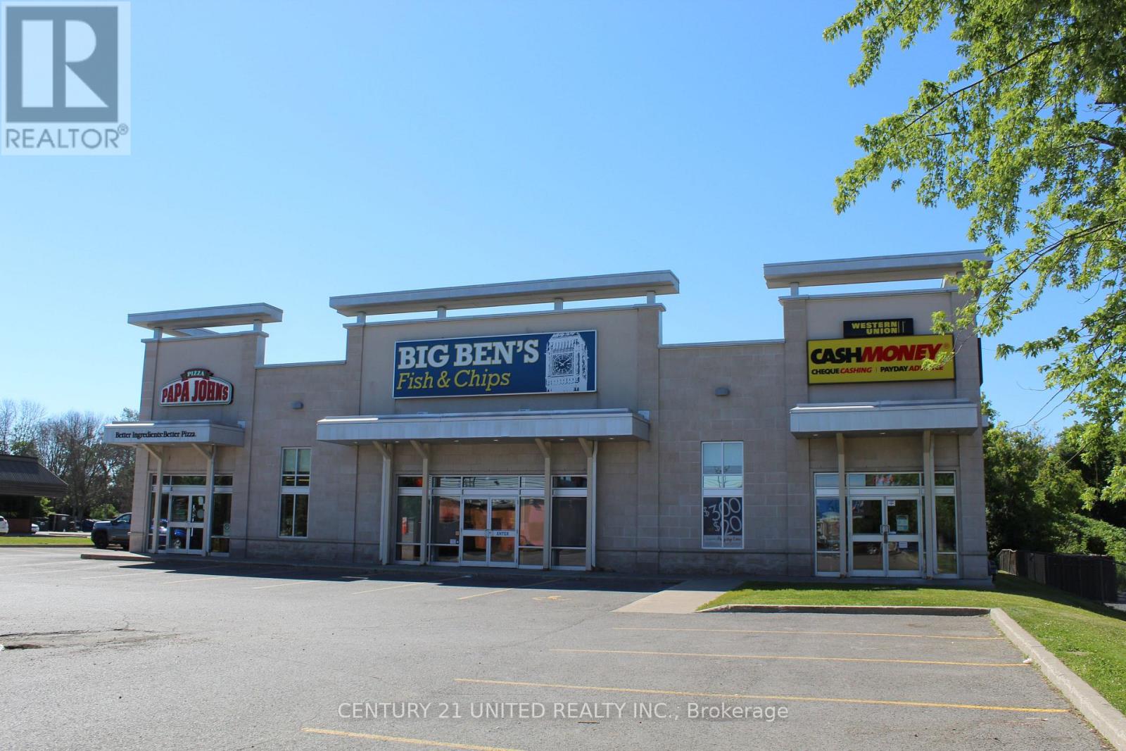 3 - 947 LANSDOWNE STREET W, peterborough (otonabee ward 1), Ontario