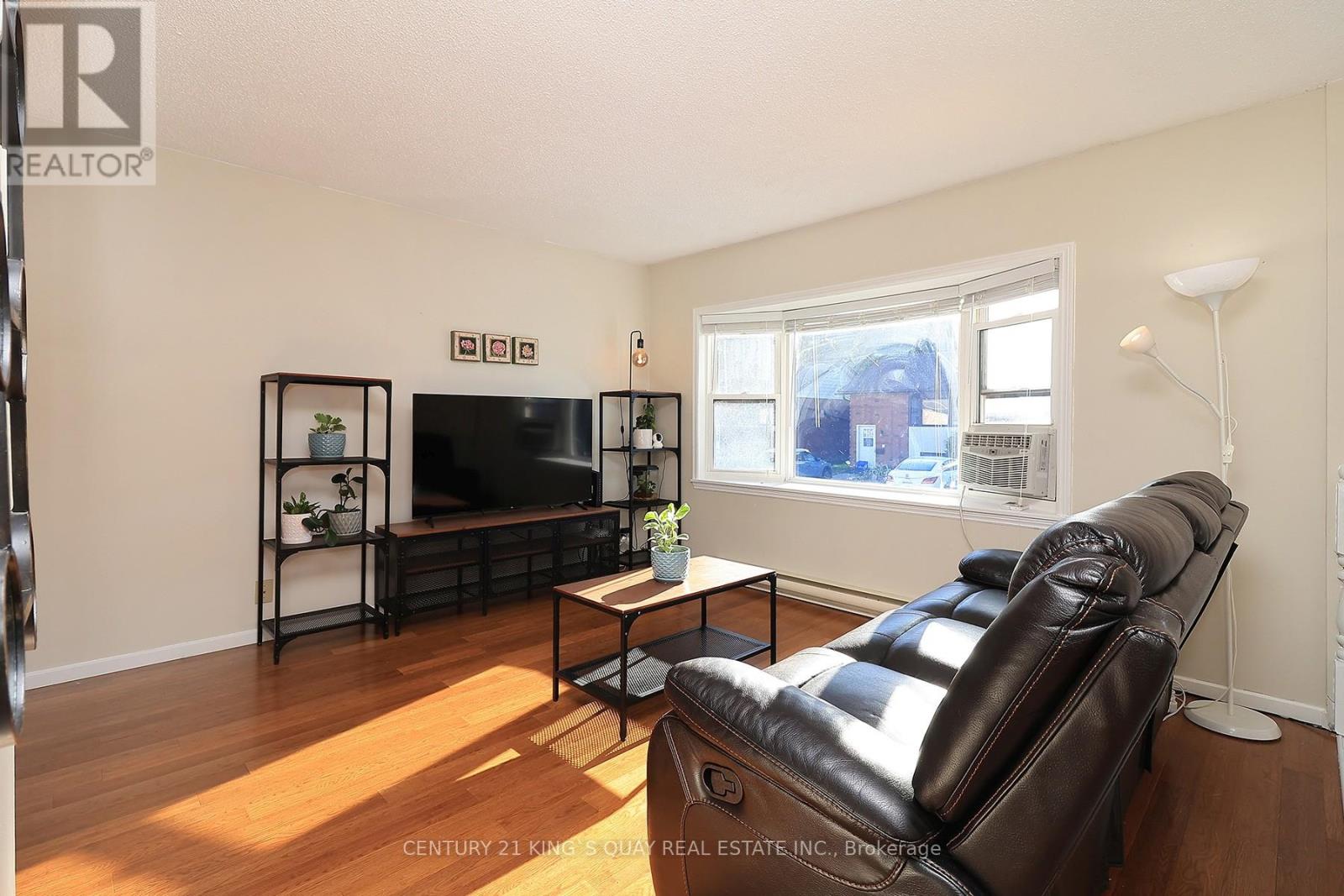 29 - 115 Mary Street W, Kawartha Lakes (Lindsay), Ontario  K9V 2N7 - Photo 12 - X12460126