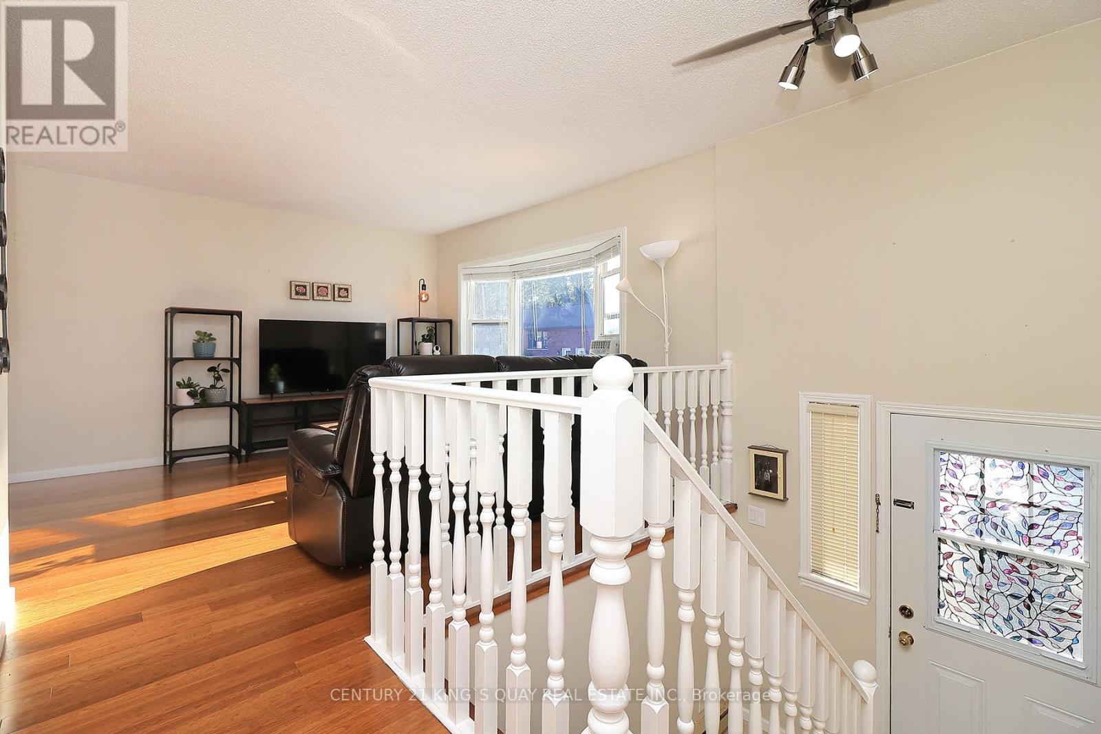 29 - 115 Mary Street W, Kawartha Lakes (Lindsay), Ontario  K9V 2N7 - Photo 13 - X12460126