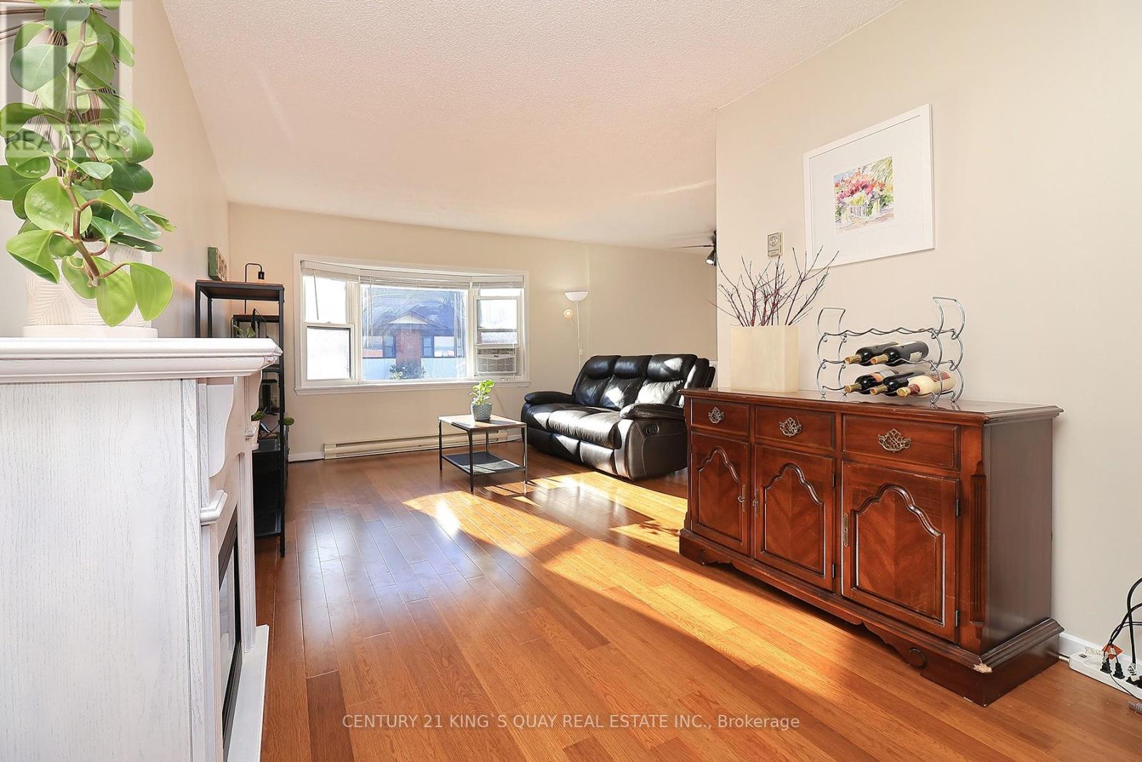 29 - 115 Mary Street W, Kawartha Lakes (Lindsay), Ontario  K9V 2N7 - Photo 18 - X12460126