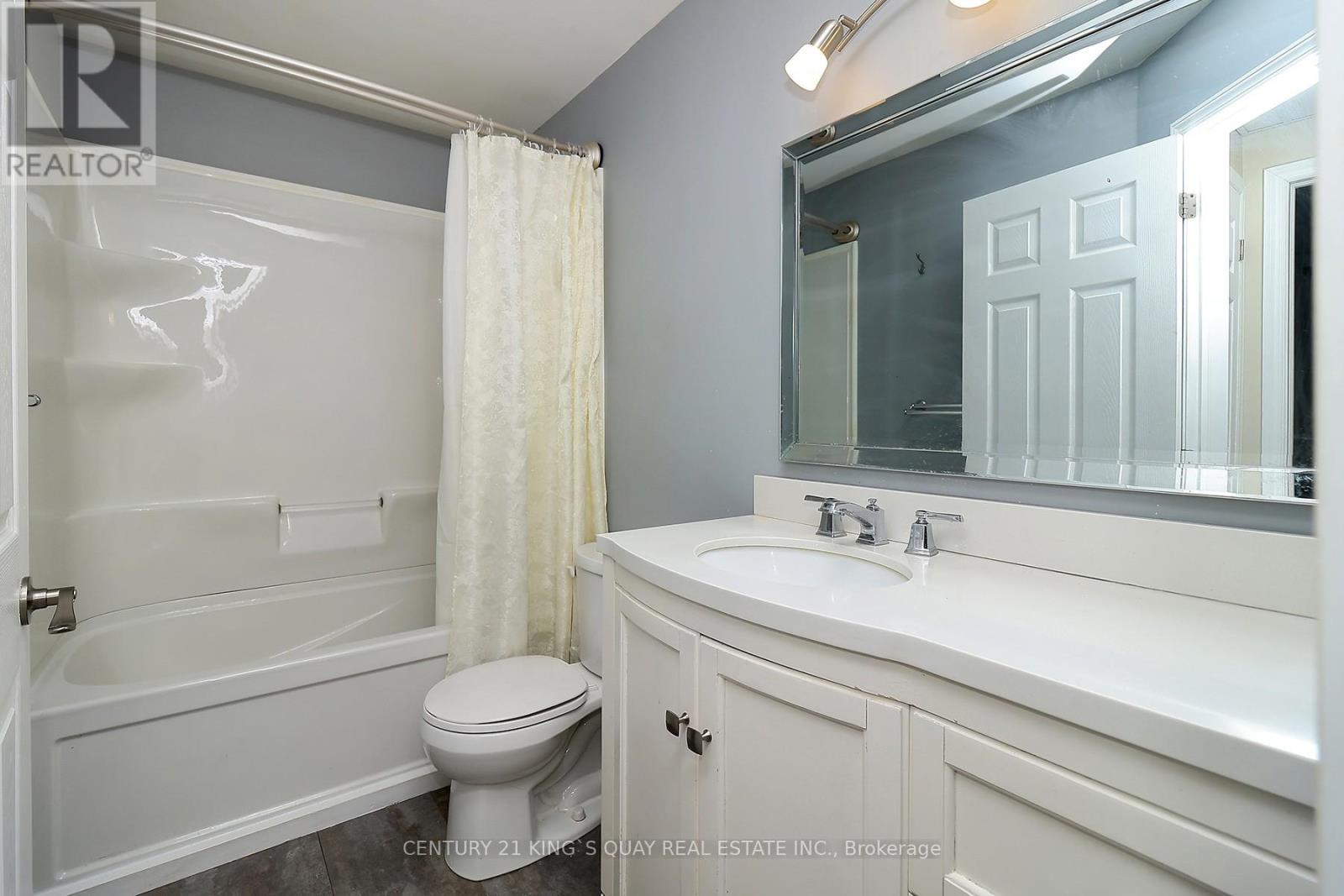 29 - 115 Mary Street W, Kawartha Lakes (Lindsay), Ontario  K9V 2N7 - Photo 19 - X12460126