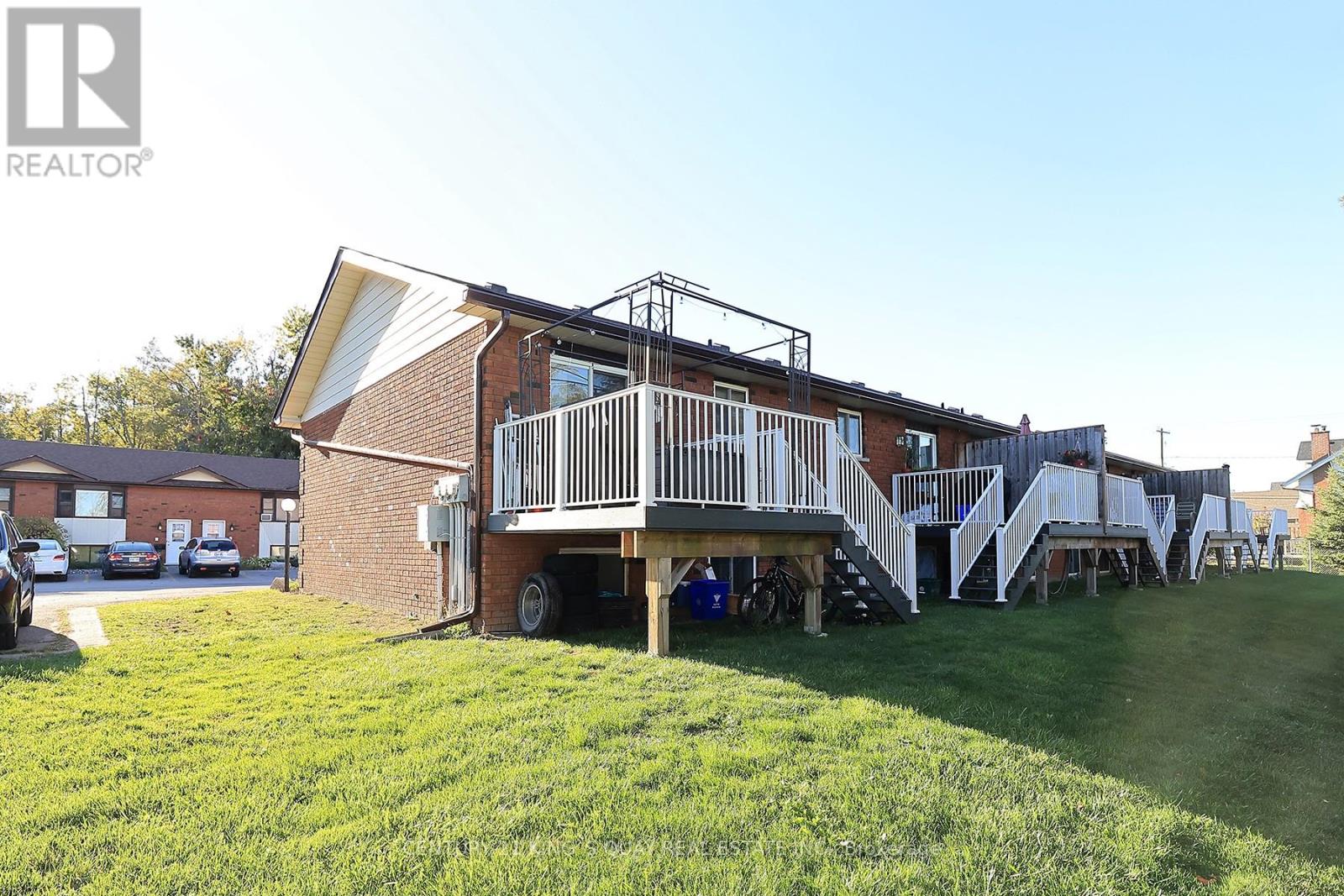 29 - 115 Mary Street W, Kawartha Lakes (Lindsay), Ontario  K9V 2N7 - Photo 30 - X12460126