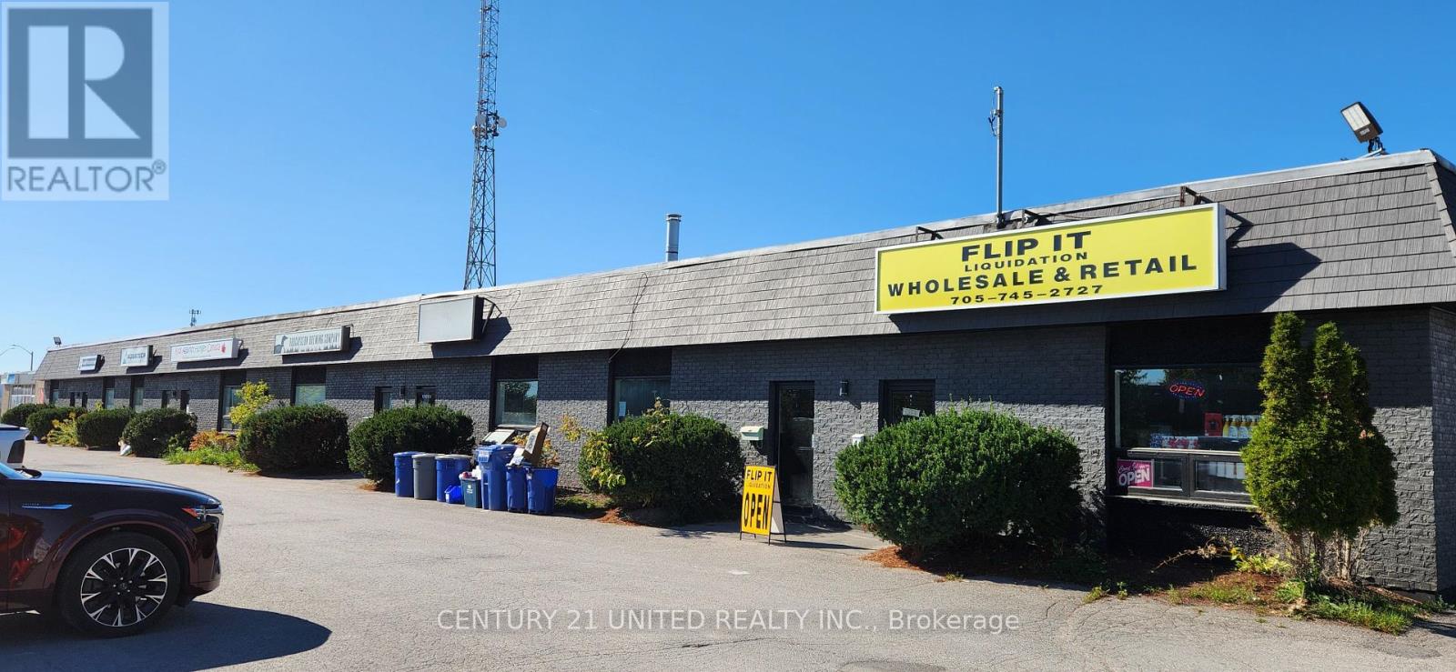 1 - 649 The Parkway, Peterborough (Otonabee Ward 1), Ontario  K9J 7K2 - Photo 2 - X12460524