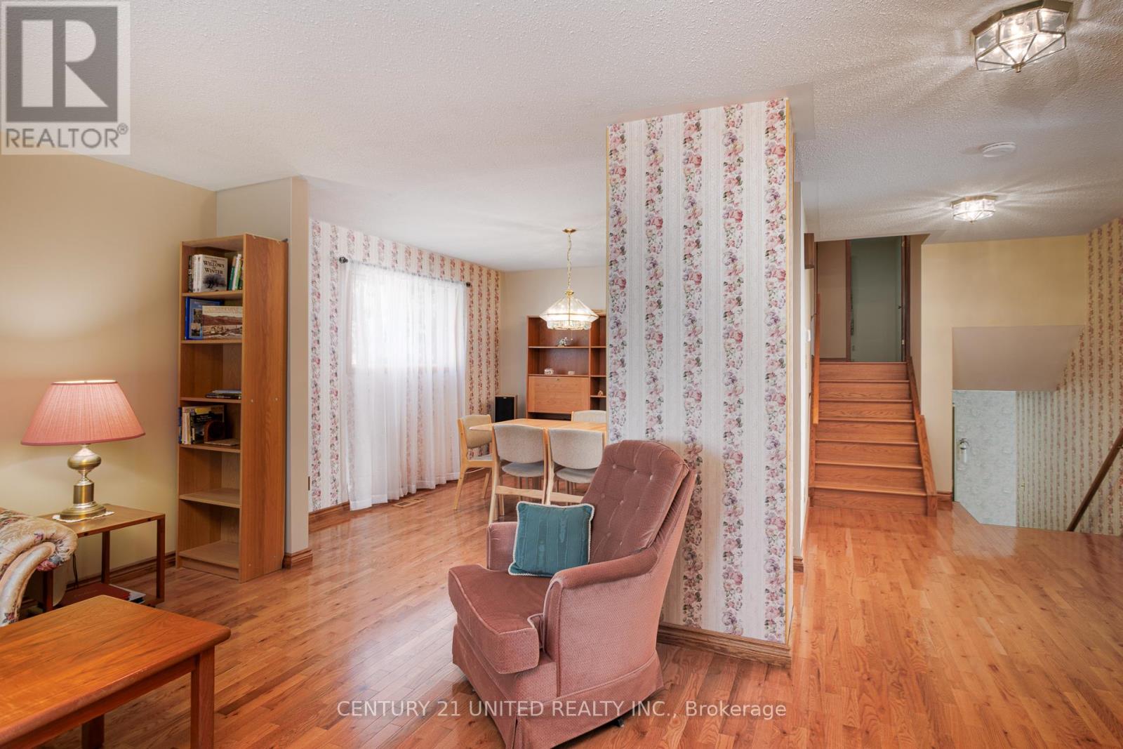 72 Regent Street, Selwyn, Ontario  K0L 2H0 - Photo 17 - X12460540