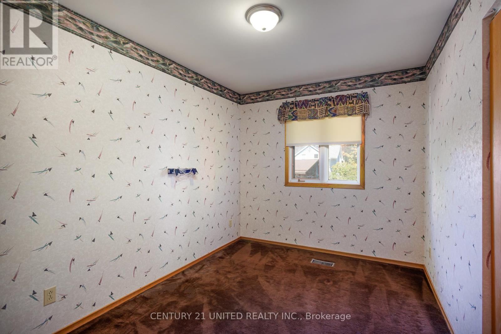 72 Regent Street, Selwyn, Ontario  K0L 2H0 - Photo 24 - X12460540