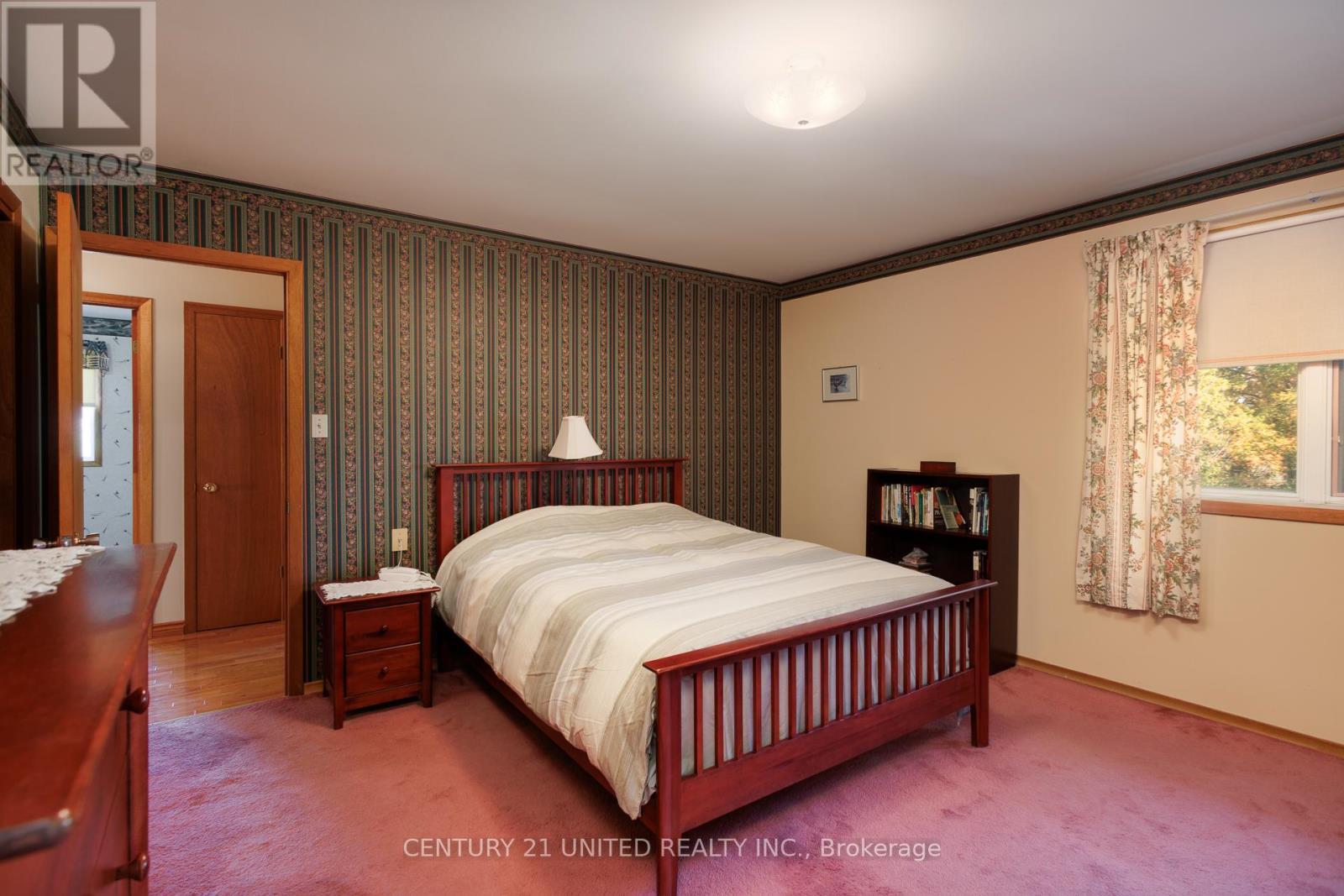 72 Regent Street, Selwyn, Ontario  K0L 2H0 - Photo 27 - X12460540