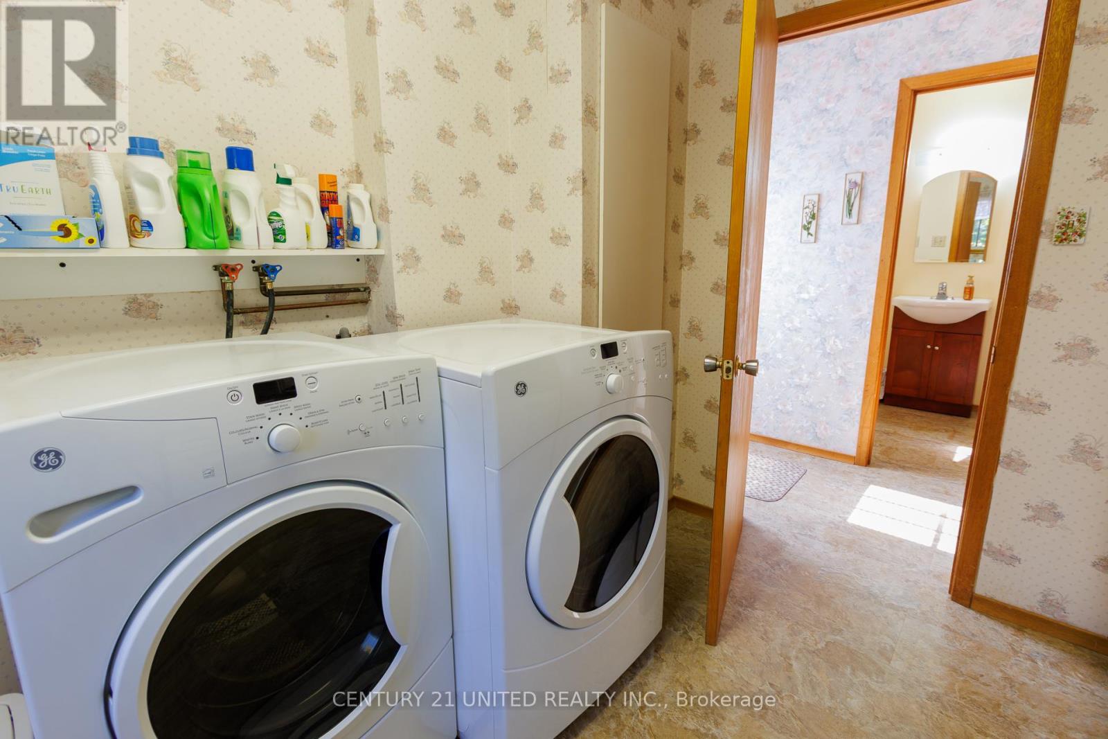 72 Regent Street, Selwyn, Ontario  K0L 2H0 - Photo 35 - X12460540