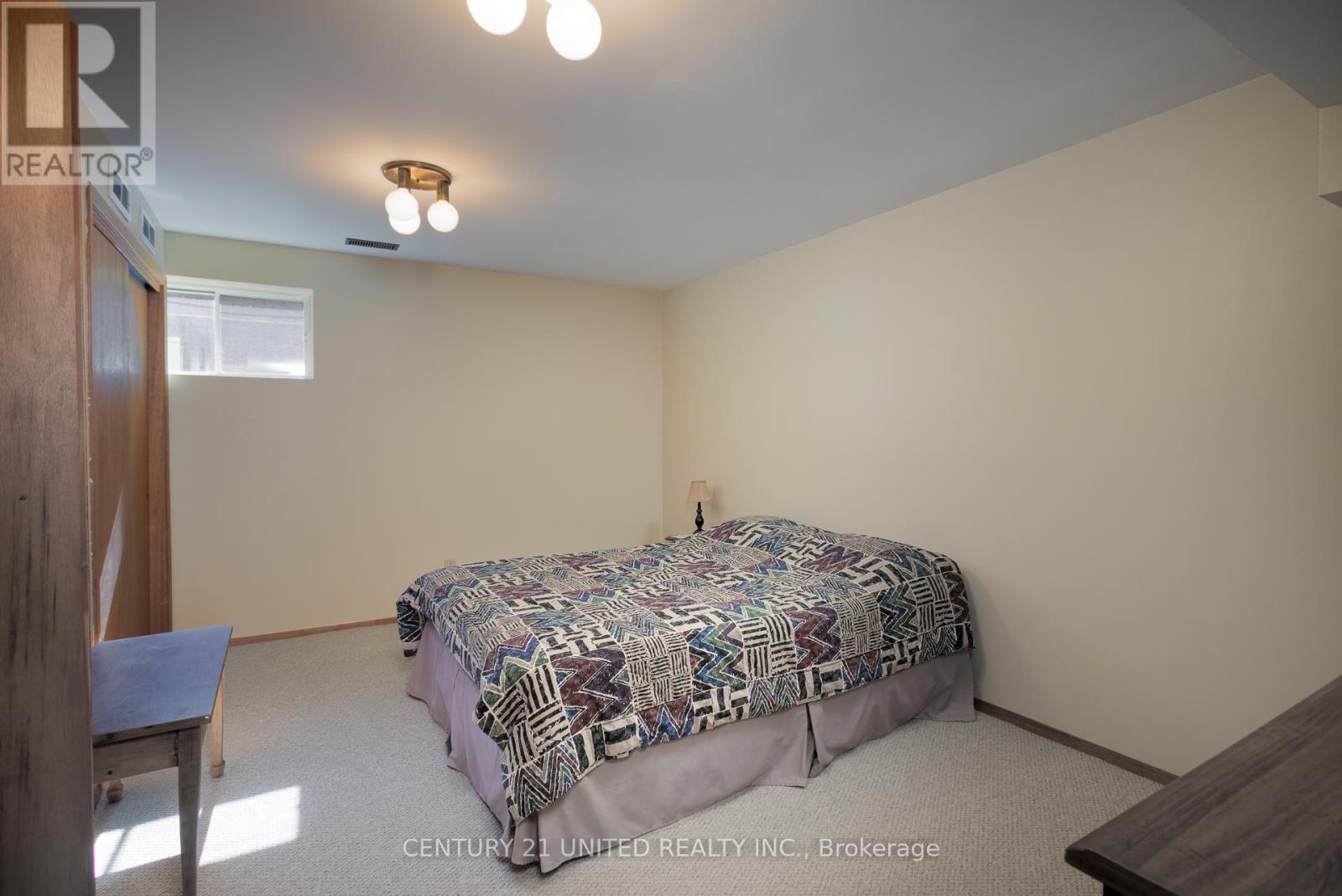 72 Regent Street, Selwyn, Ontario  K0L 2H0 - Photo 38 - X12460540