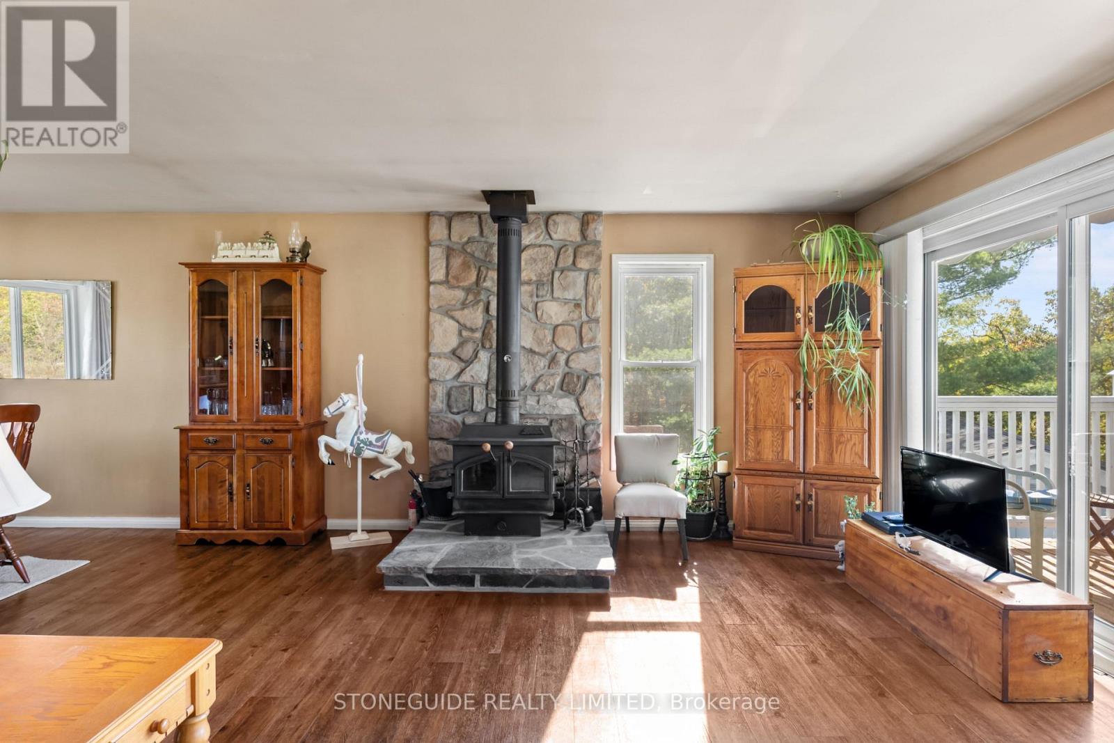 3677 County Road 6, Douro-Dummer, Ontario  K0L 2H0 - Photo 4 - X12460867