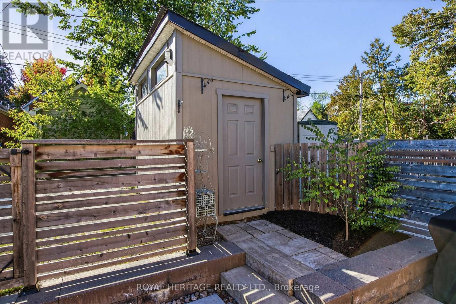 693 Water Street, Peterborough (Town Ward 3), Ontario  K9H 3N4 - Photo 39 - X12460872