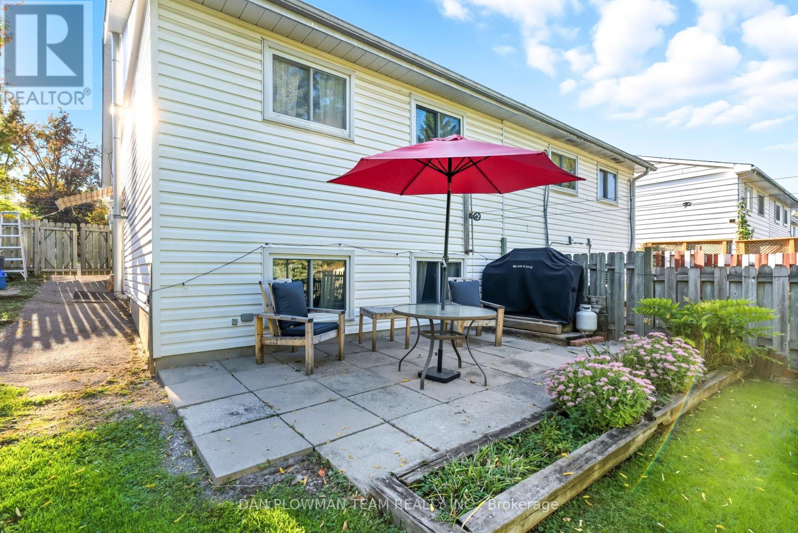 46 Alexander Avenue, Peterborough (Monaghan Ward 2), Ontario  K9J 6B4 - Photo 26 - X12461416
