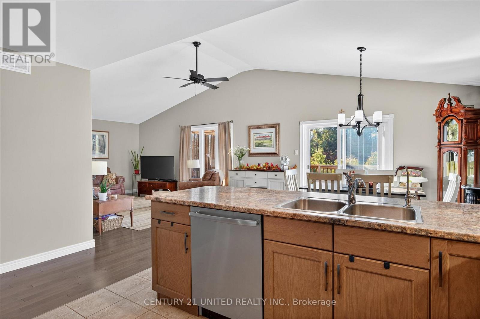 13 Millpond Lane, Asphodel-Norwood (Norwood), Ontario  K0L 2V0 - Photo 6 - X12461708