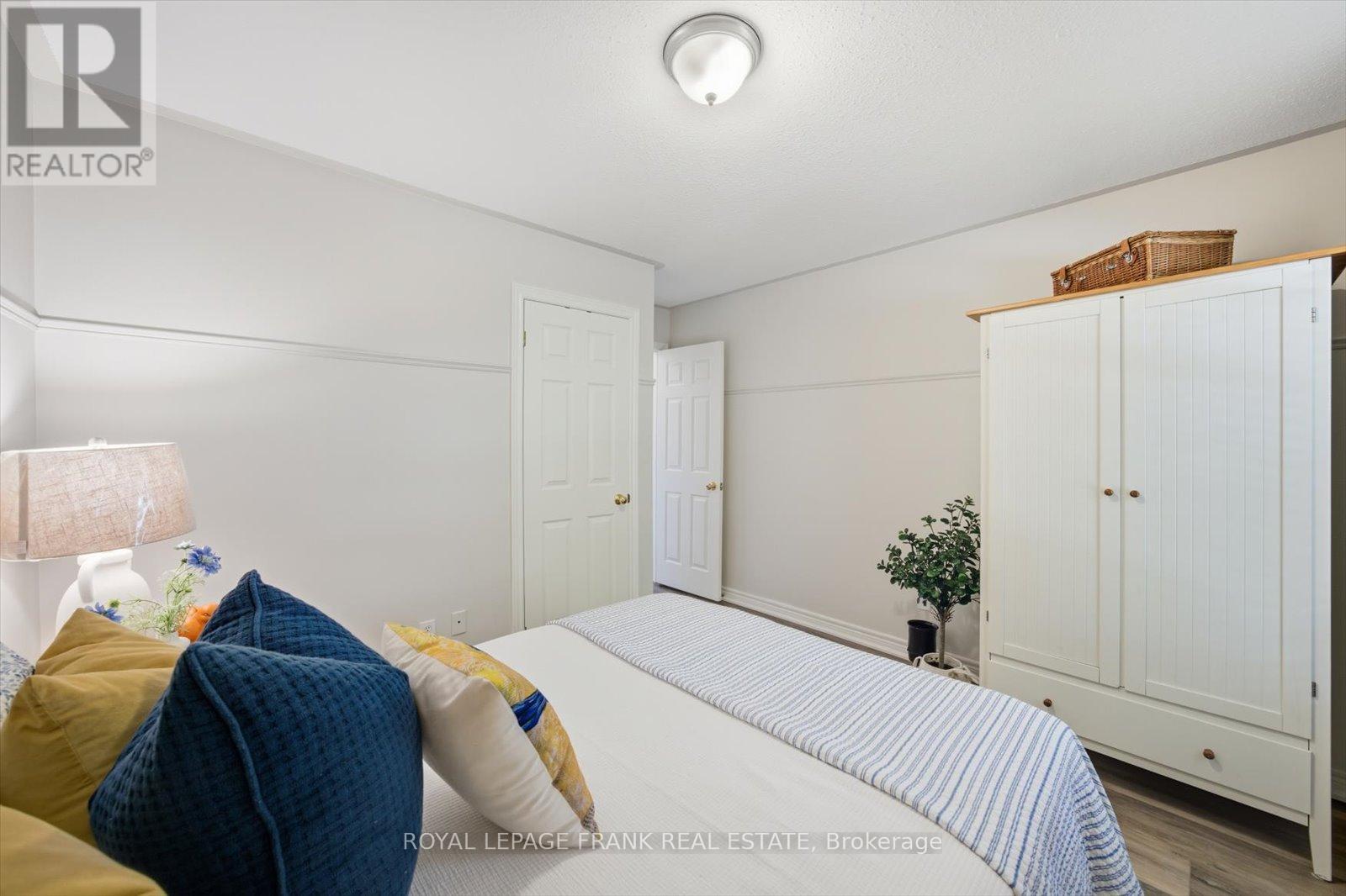 34 Riverview Road, Kawartha Lakes (Lindsay), Ontario  K9V 1B3 - Photo 25 - X12462703