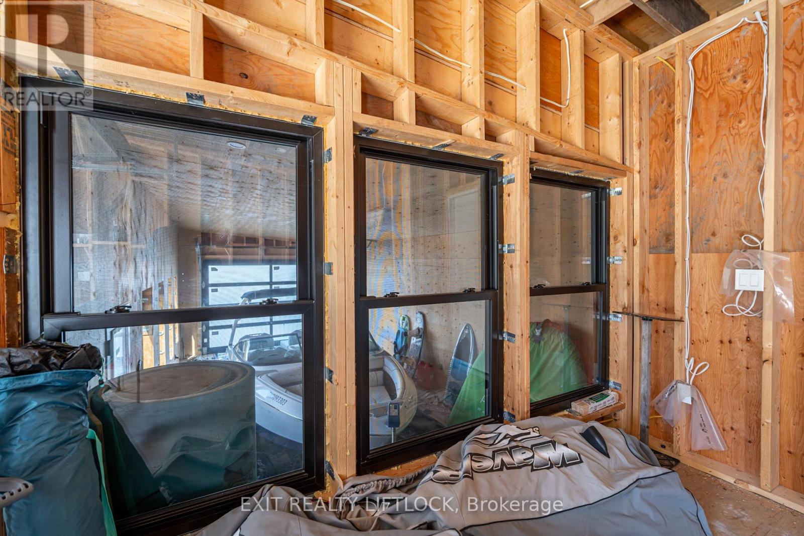 854 Fife's Bay Marina Lane, Selwyn, Ontario  K9J 6X3 - Photo 7 - X12462711