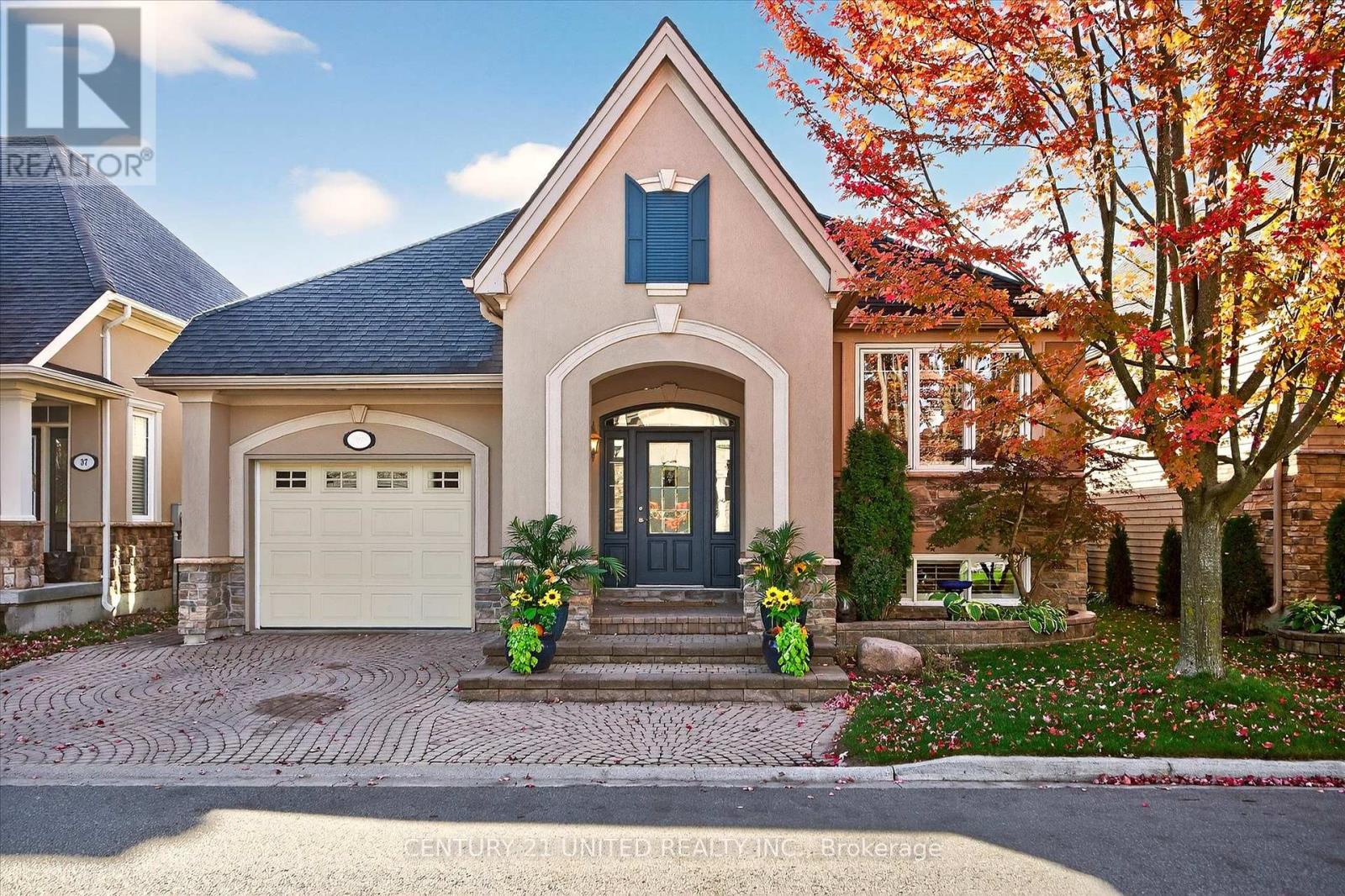 35 BRINTON DRIVE, peterborough (otonabee ward 1), Ontario