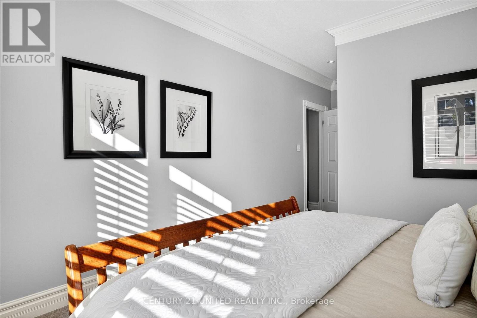 35 Brinton Drive, Peterborough (Otonabee Ward 1), Ontario  K9J 8S9 - Photo 28 - X12462736