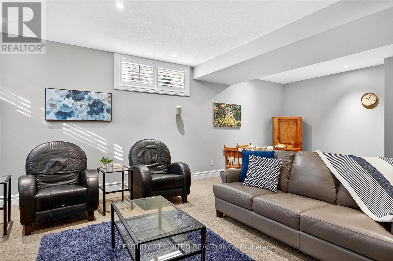 35 Brinton Drive, Peterborough (Otonabee Ward 1), Ontario  K9J 8S9 - Photo 38 - X12462736