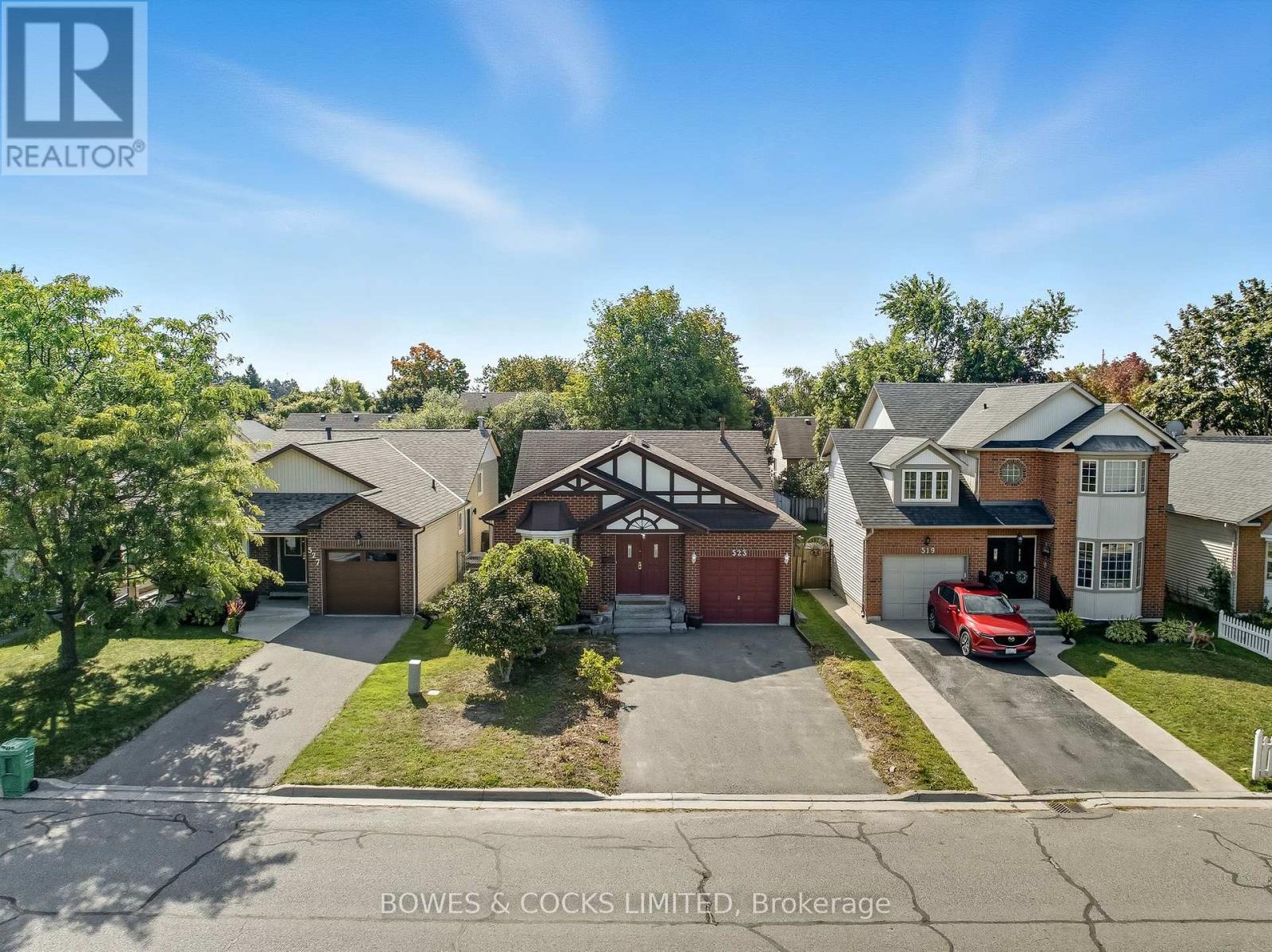523 Laurie Avenue, Peterborough (Ashburnham Ward 4), Ontario  K9L 1X8 - Photo 1 - X12463003