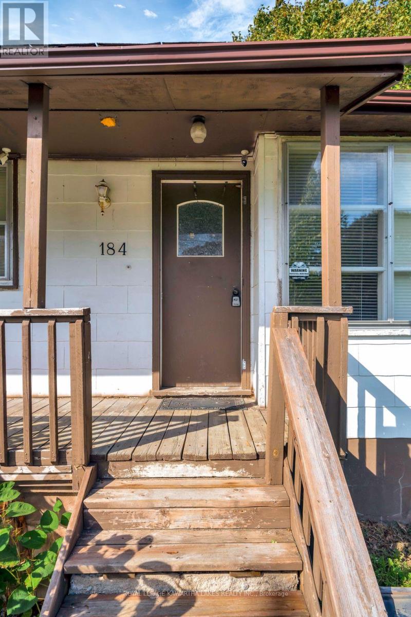 184 Ardmore Avenue, Kawartha Lakes (Lindsay), Ontario  K9V 2T5 - Photo 16 - X12463056
