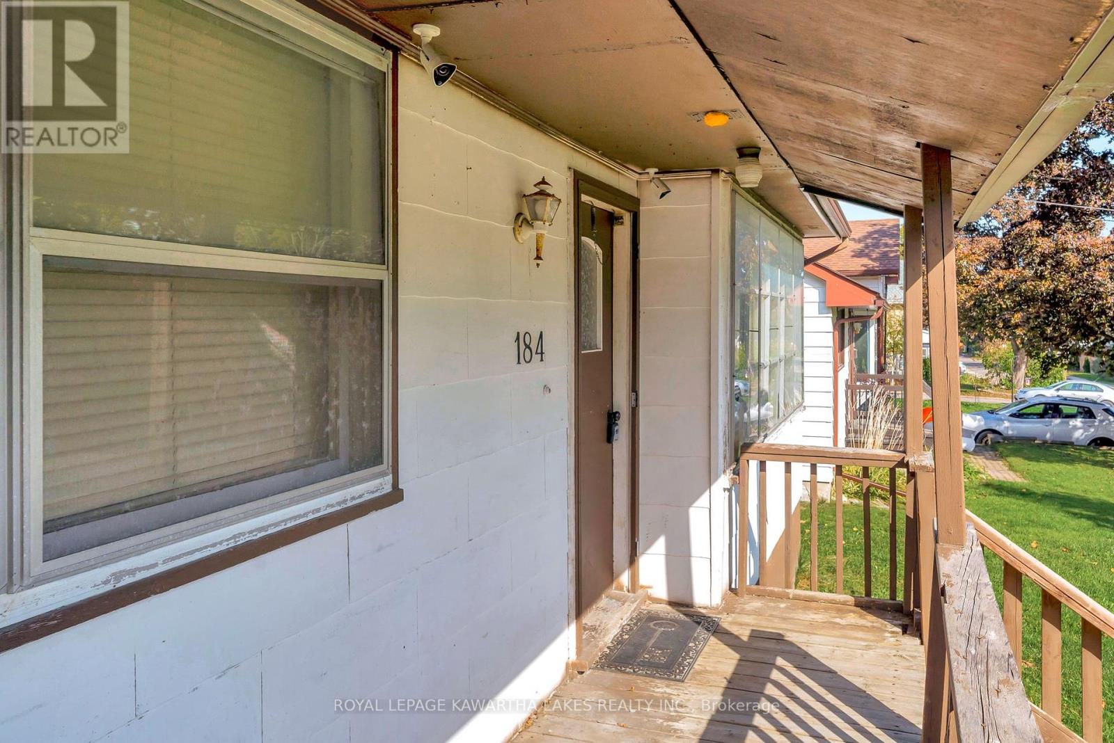 184 Ardmore Avenue, Kawartha Lakes (Lindsay), Ontario  K9V 2T5 - Photo 17 - X12463056